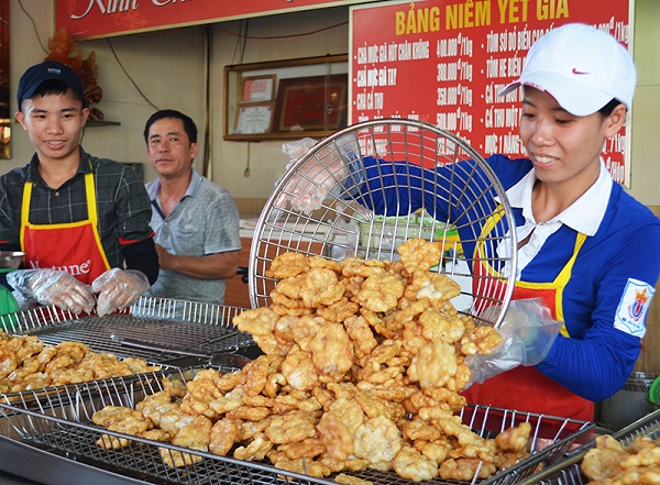 10 reputable and quality places to buy Ha Long squid rolls.