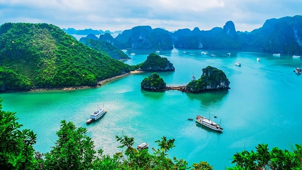Ha Long Bay Cruise From Hanoi