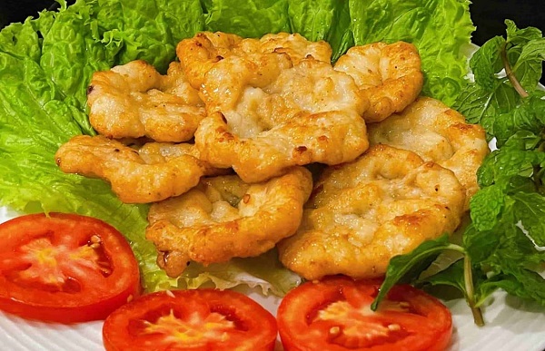 How many pieces of squid patties are in 1 kg?