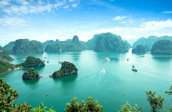 Is Halong Bay in Vietnam Really Worth Visiting